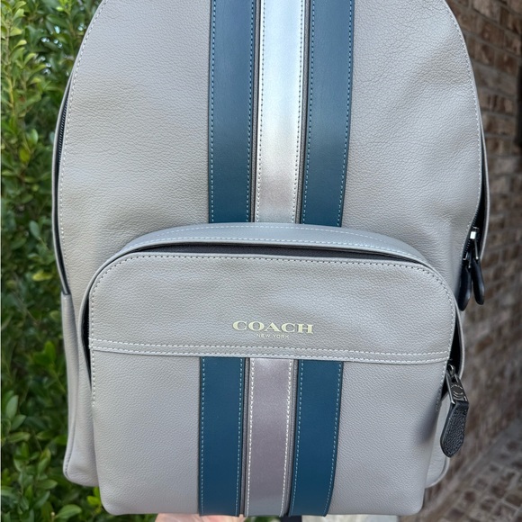 ❌SOLD ❌NWOT Men’s Coach Gray and Blue Backpack - Picture 2 of 15